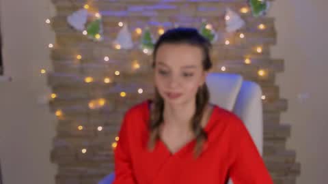 Melissa online show from 12-21-24, 04:52