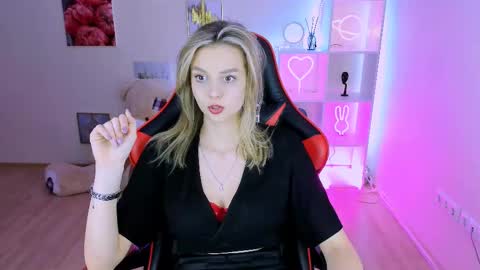 Melissa online show from 02-17-25, 11:20