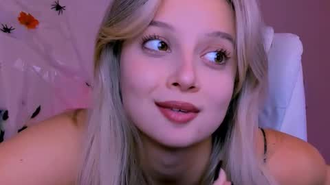 Melissa online show from 11-07-25, 04:51