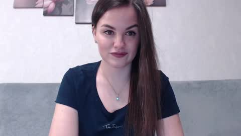 Snapshot of melissa_verhaar chatting on 01-08-25, 11:19 Melissa online show from 01-08-25, 11:19