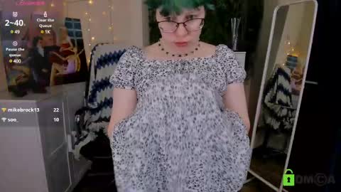 Melissa online show from 02-25-25, 03:31