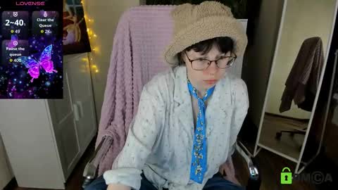 Melissa online show from 10-03-25, 09:34