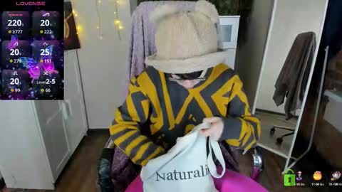 Melissa online show from 10-04-25, 09:57