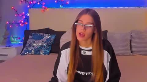 MelissaCrayzy online show from 11-30-25, 01:15