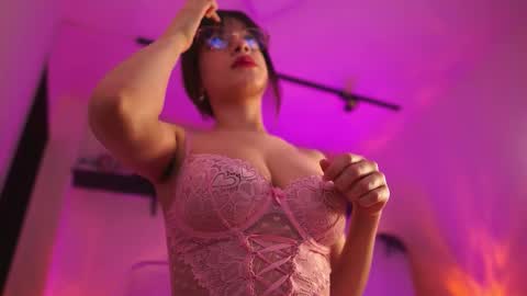 melissajones3 online show from 11-25-25, 12:21