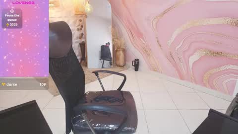 MELISSA online show from 10-18-25, 08:59