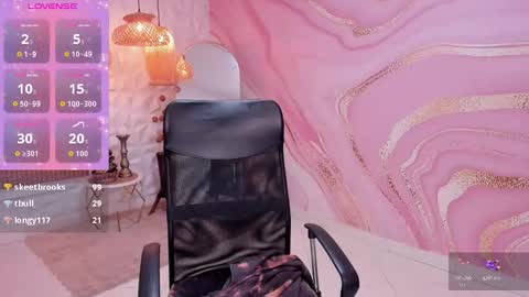 MELISSA online show from 10-19-25, 09:32