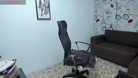 MELISSA online show from 12-20-25, 10:28