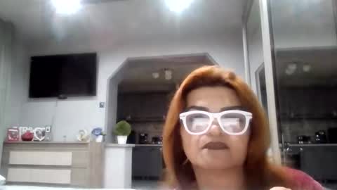 Snapshot of melissashyne chatting on 11-16-25, 01:06 Mellisa online show from 11-16-25, 01:06