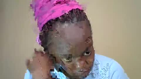 Snapshot of mellcy chatting on 01-11-25, 06:03 mell online show from 01-11-25, 06:03