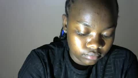 Snapshot of mellcy chatting on 02-17-25, 06:59 mell online show from 02-17-25, 06:59