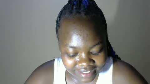 Snapshot of mellcy chatting on 02-18-25, 07:09 mell online show from 02-18-25, 07:09