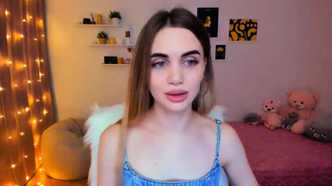 Snapshot of mellifluoustess chatting on 02-01-25, 07:02 Tessa online show from 02-01-25, 07:02