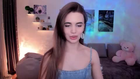 Tessa online show from 12-20-25, 09:33