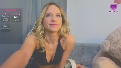  Mellisa online show from 10-10-25, 10:09