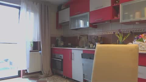 Melly online show from 03-12-25, 07:35