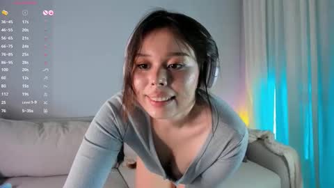 Snapshot of melmean chatting on 10-04-25, 06:17 Mel online show from 10-04-25, 06:17