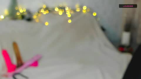 MelMooon online show from 12-28-24, 04:30