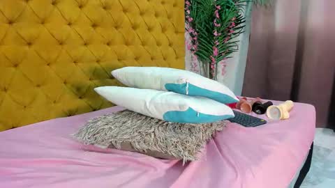 Melody online show from 11-15-25, 10:37