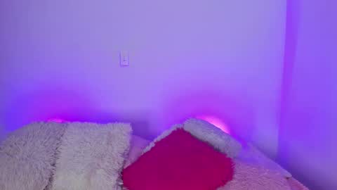    online show from 03-07-25, 05:08