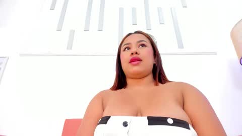 Snapshot of melody_campbell chatting on 02-24-26, 02:26 melody_campbell online show from 02-24-26, 02:26