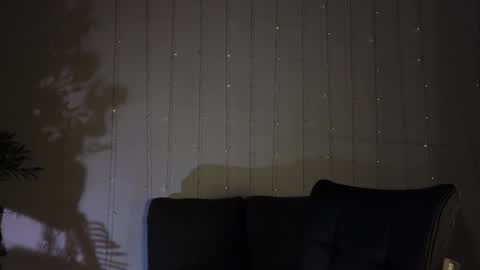 melody  online show from 03-05-25, 01:39