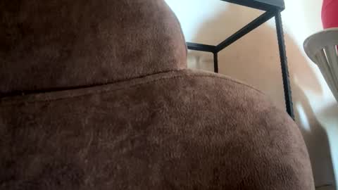 melodysnow online show from 12-18-25, 03:40