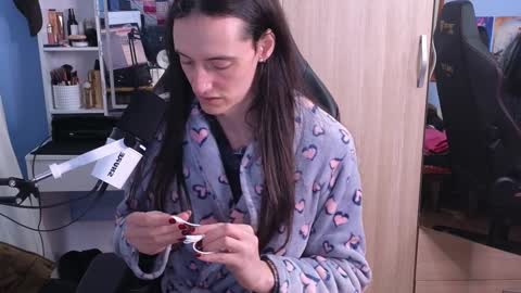 Snapshot of memikouki chatting on 01-14-25, 04:50 Megumi Aina online show from 01-14-25, 04:50