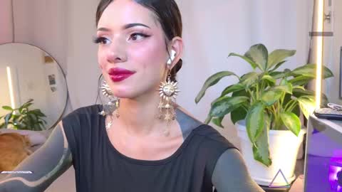 Mena  Help me reach 700 thumbs up online show from 03-02-25, 07:12