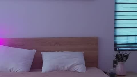 Mencialo online show from 04-25-26, 03:31