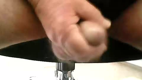 menwith64 online show from 10-27-25, 10:19