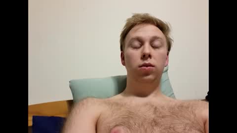 meow732 online show from 12-20-25, 01:23