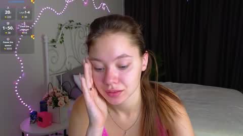 Snapshot of meow_mellie chatting on 10-01-25, 01:44 meow_mellie online show from 10-01-25, 01:44