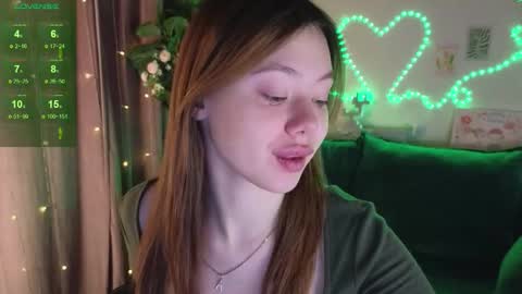 Snapshot of meow_mellie chatting on 10-03-25, 02:19 meow_mellie online show from 10-03-25, 02:19