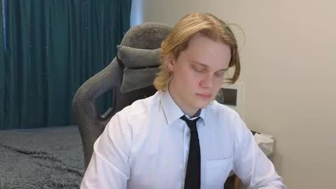 Mickey online show from 02-12-25, 04:33