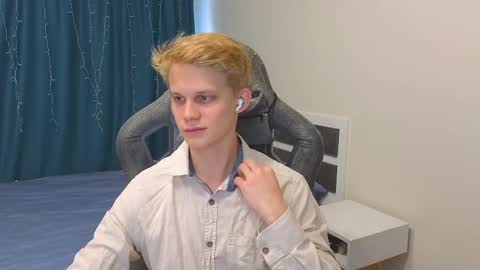 Mickey online show from 10-30-25, 10:38