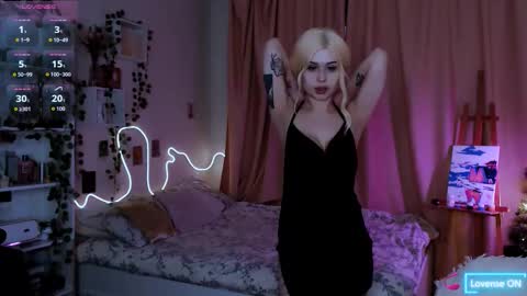 Snapshot of meow_on_da_cam chatting on 01-13-26, 01:38 meow_on_da_cam online show from 01-13-26, 01:38