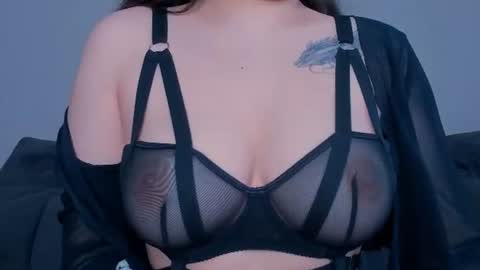 Snapshot of meow_rinnie chatting on 06-25-26, 09:47 My links --- online show from 06-25-26, 09:47