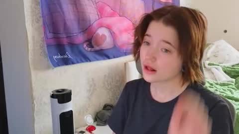 meowme online show from 10-06-25, 04:32