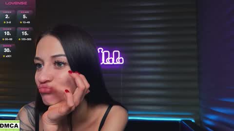 Snapshot of meowluv chatting on 11-04-25, 06:51 NIKKY STIVE Every day from 1000 to 200 EST time. online show from 11-04-25, 06:51