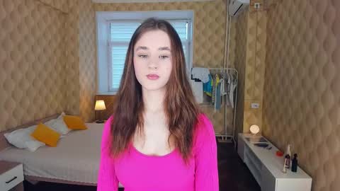 Julie online show from 10-10-25, 09:08