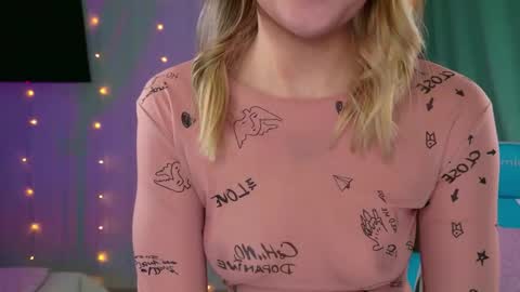 Molly online show from 02-05-26, 04:28