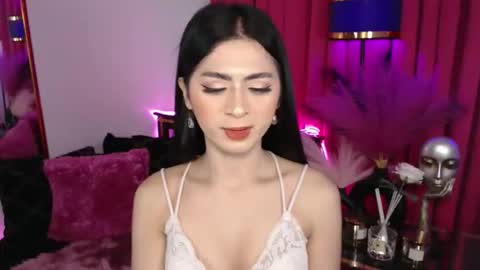 Snapshot of mercenary_carlotta chatting on 10-19-25, 12:11 mercenary_carlotta online show from 10-19-25, 12:11