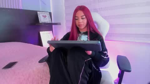 meredith_spencer online show from 02-25-25, 05:25