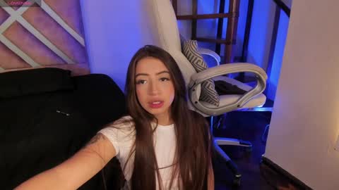 Merida  online show from 01-27-25, 02:46