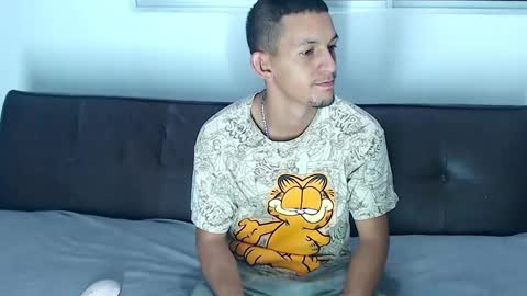 Snapshot of meridandwither chatting on 02-08-25, 10:18 MeridandWither online show from 02-08-25, 10:18