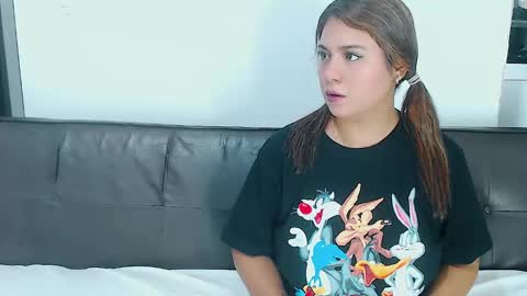 Snapshot of meridandwither chatting on 03-06-25, 11:20 MeridandWither online show from 03-06-25, 11:20