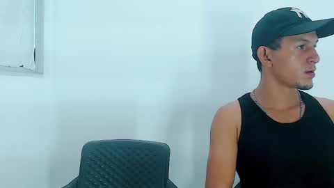 Snapshot of meridandwither chatting on 03-09-25, 10:41 MeridandWither online show from 03-09-25, 10:41