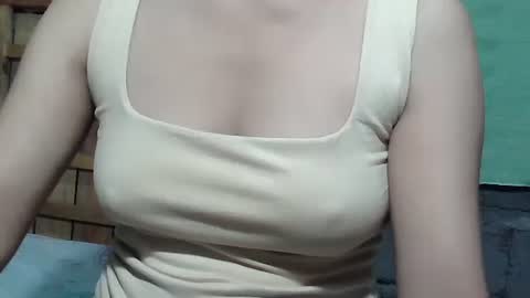 merietiny online show from 01-17-25, 08:02