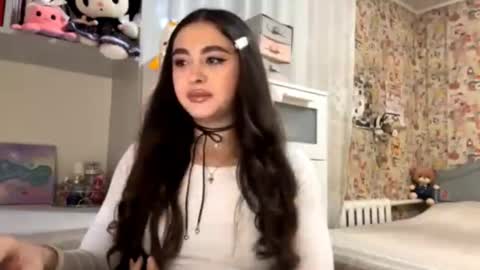 Enni online show from 12-01-25, 05:29